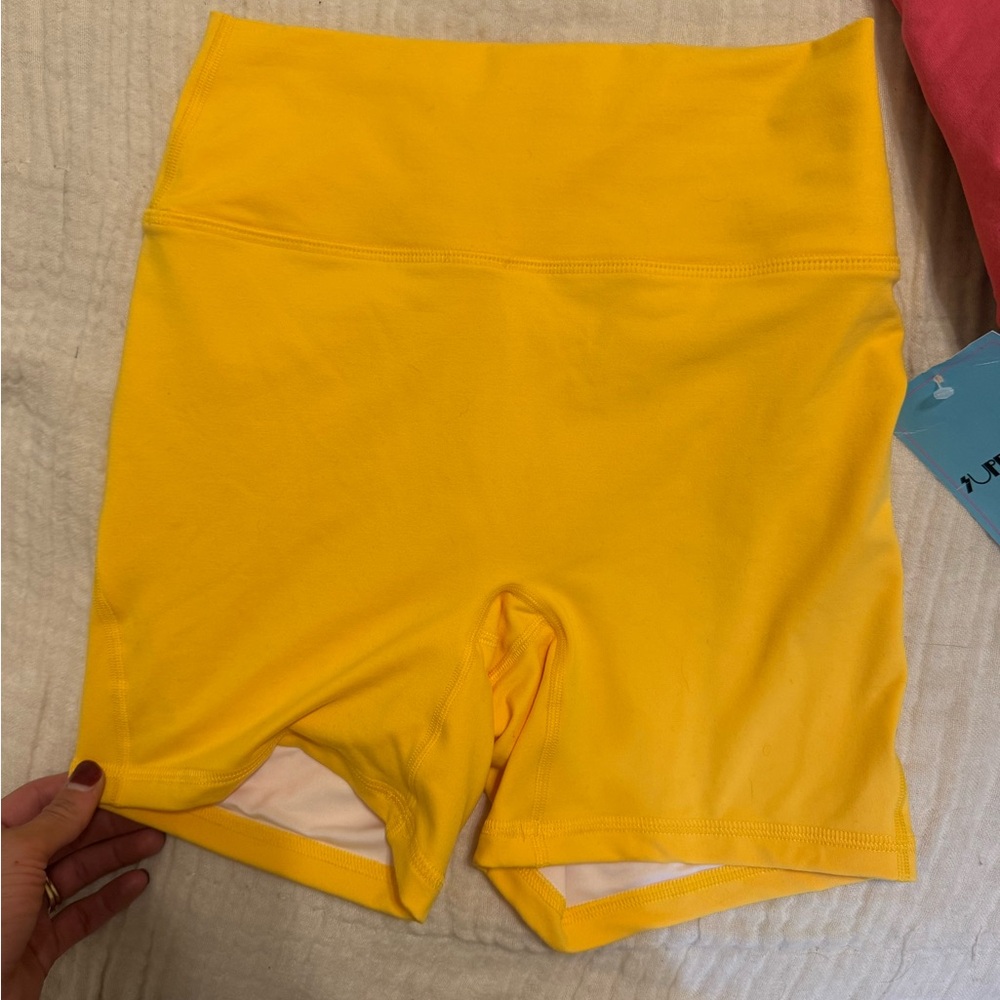Yellow Fleo Biker Shorts